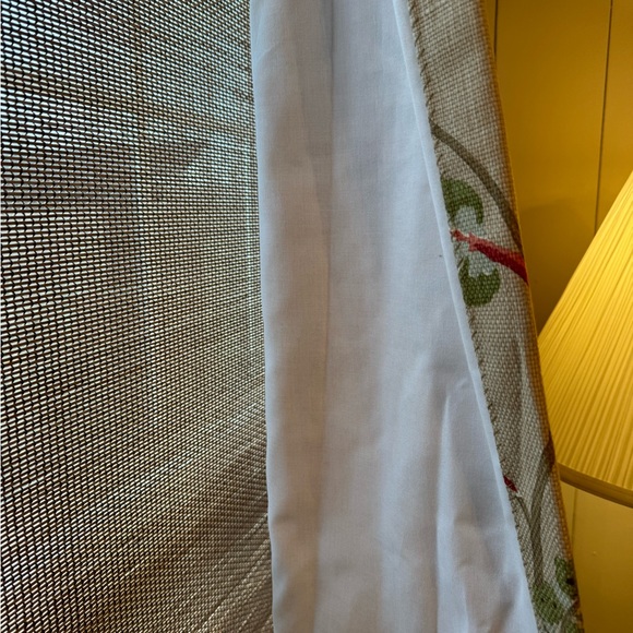 Custom drapes - Picture 3 of 3